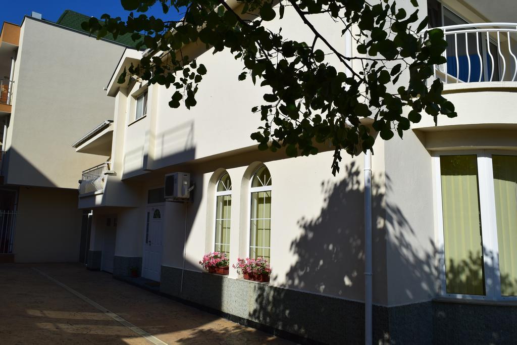 Hotel Eva Ravda ภายนอก รูปภาพ