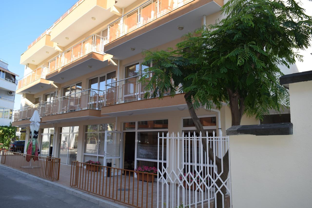 Hotel Eva Ravda ภายนอก รูปภาพ