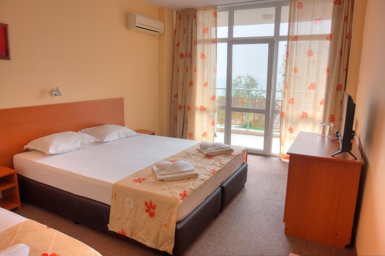 Hotel Eva Ravda ภายนอก รูปภาพ